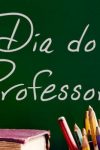 Faculdade Metropolitana deseja a todos os Professores(as) parabéns pelo seu...